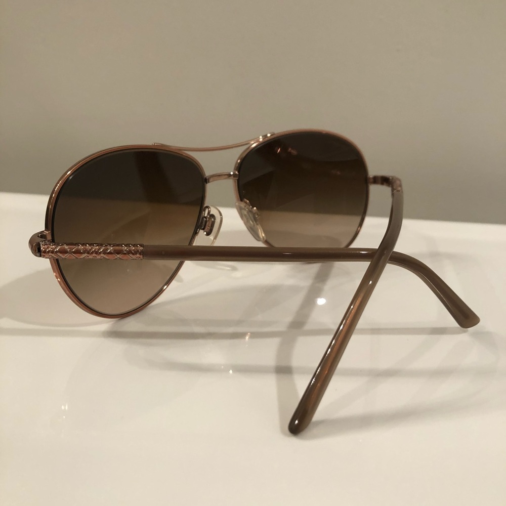 Burberry aviator sunglasses  (Women’s)